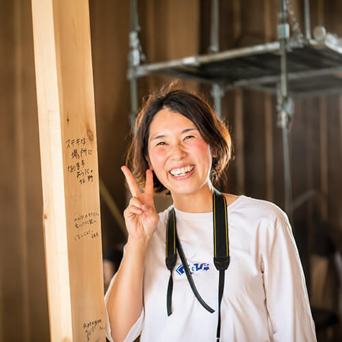 北野あゆりさん｜ぐるんとびー 本部 での様子
