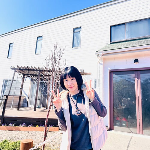 木村理恵さん｜ぐるんとびー 訪問看護ステーション での様子