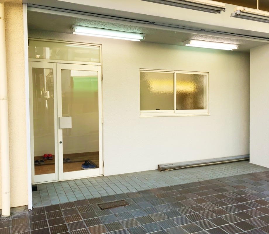 HERO's HOUSE 西明石の入口